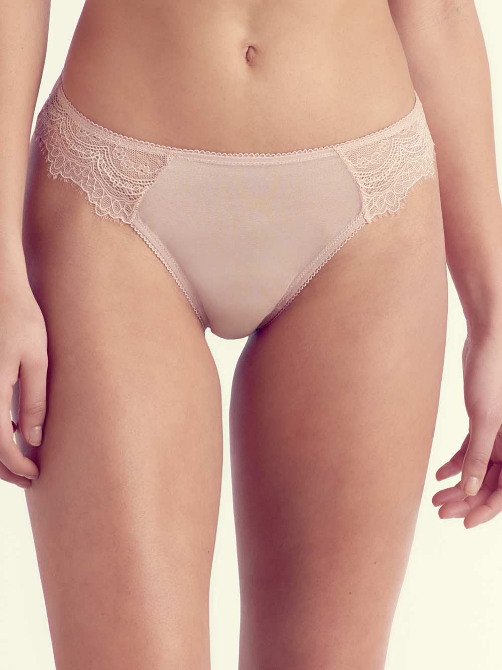 Mona Lace Detail Thong